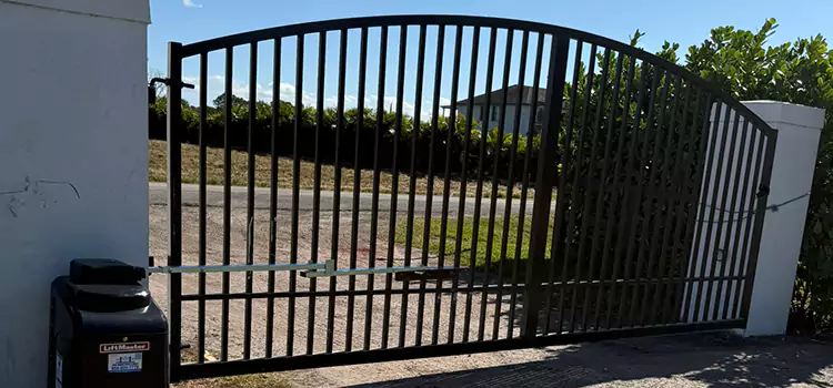 Driveway Fence Repair Winter Park